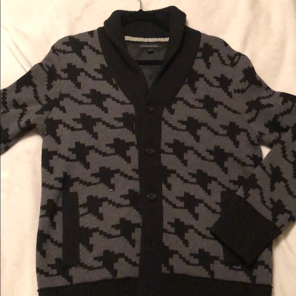 Banana republic cardigan - Picture 1 of 3